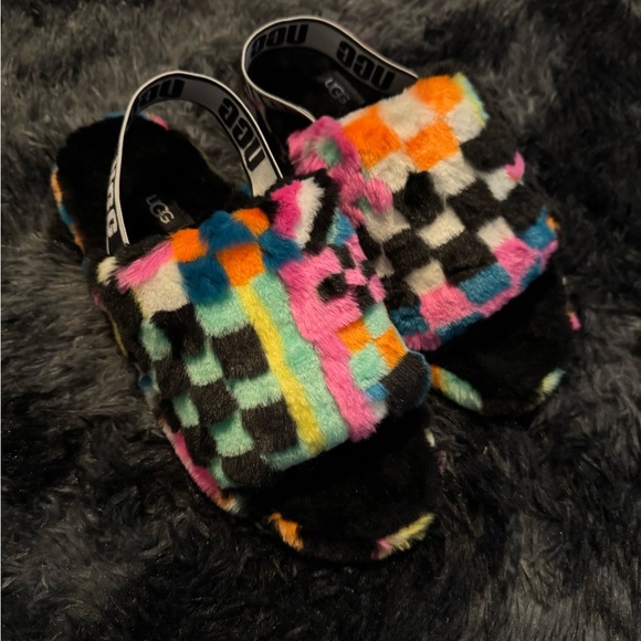 UGG Multicolor Checkered Slippers - Picture 1 of 3
